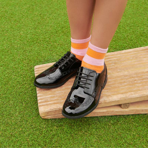 Start-Rite Brogue Pri, black patent girls lace-up closed school shoes